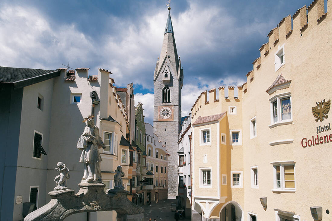 Weißer Turm in Brixen